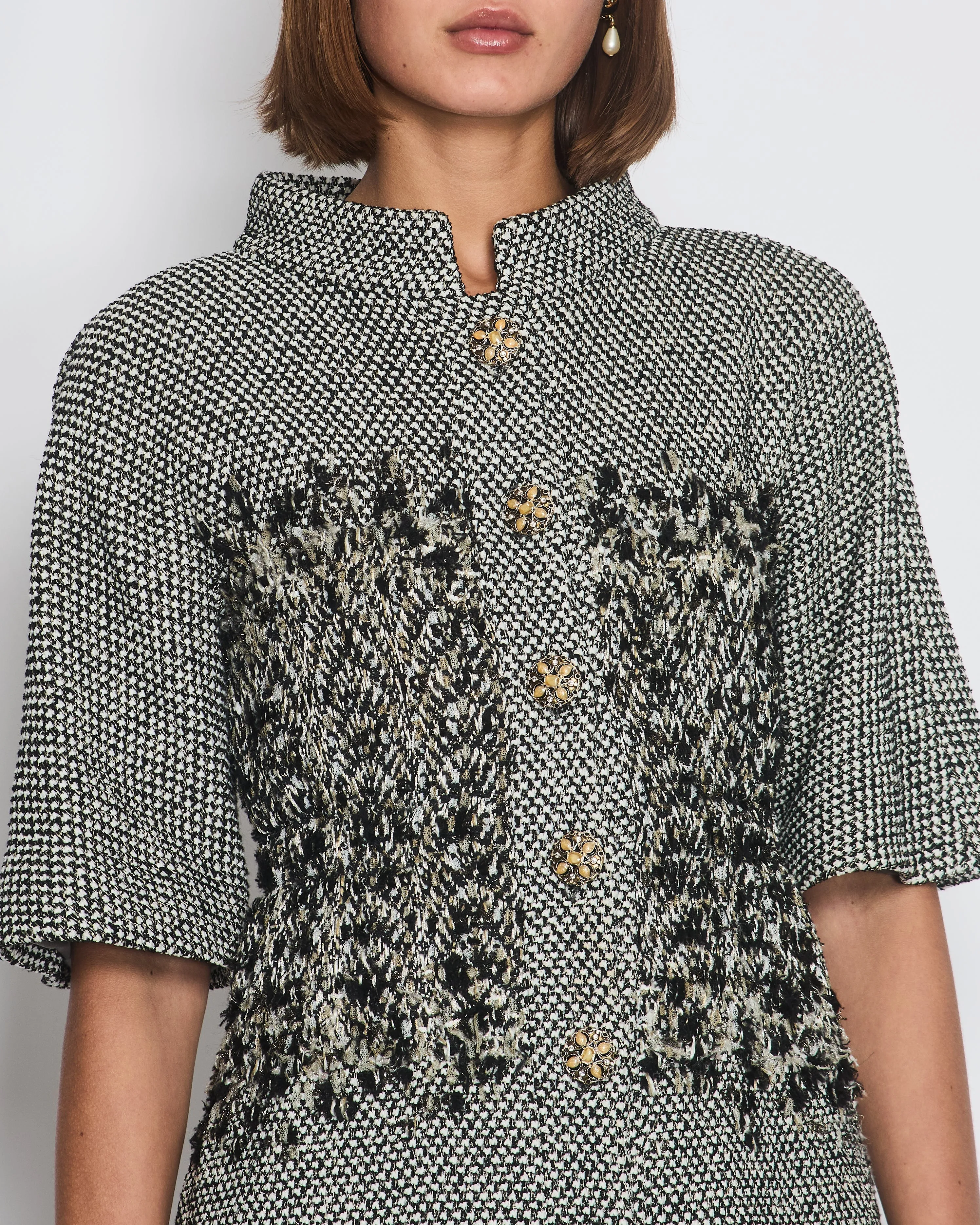 Chanel Black & White Mid-sleeve Jacket With Embellished Buttons Size Fr 36 (uk 8)