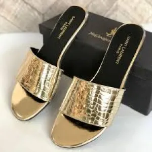 CROCODILE SLIPPERS - GOLDEN