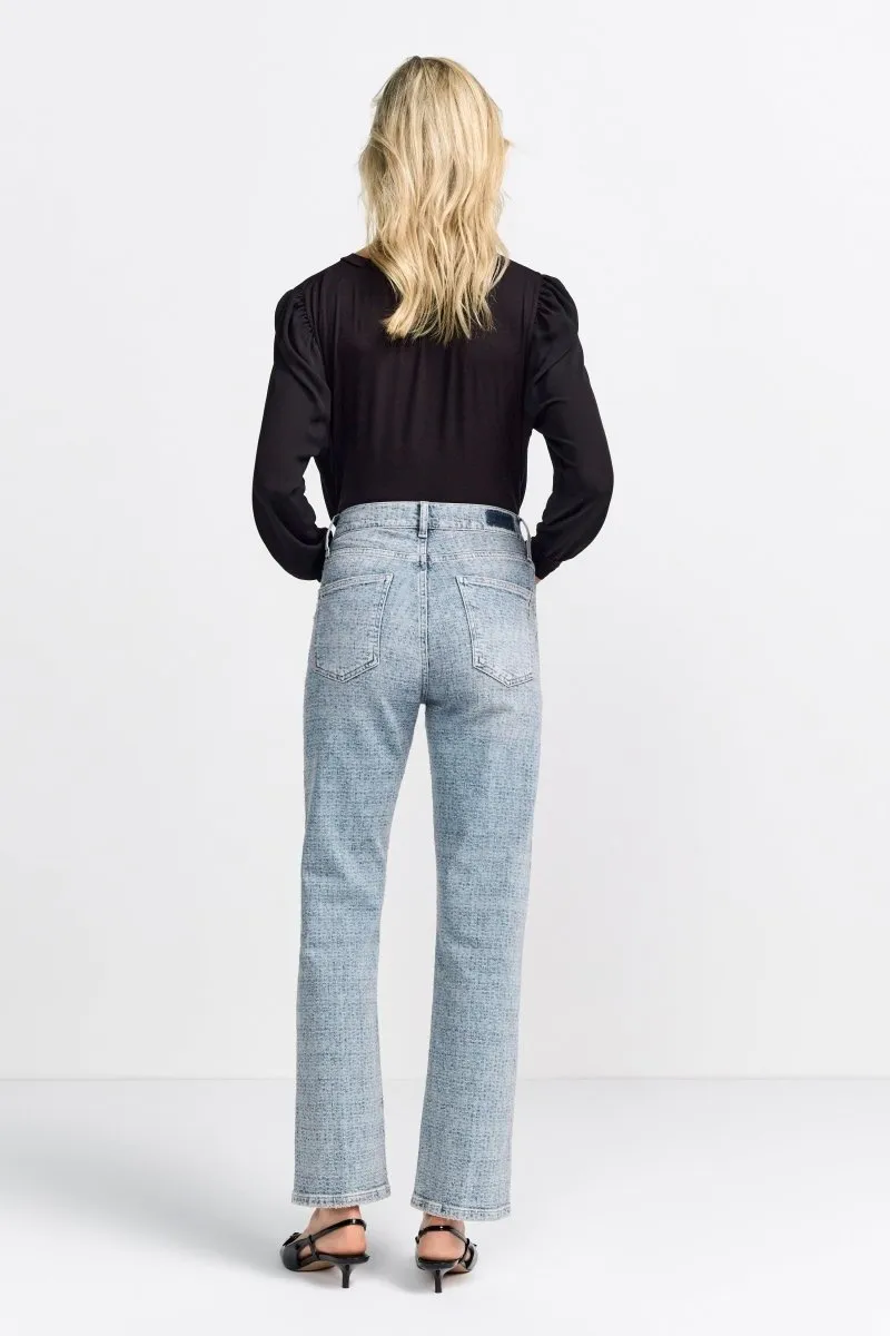 Helle Jeans mit Glitzerdetails
