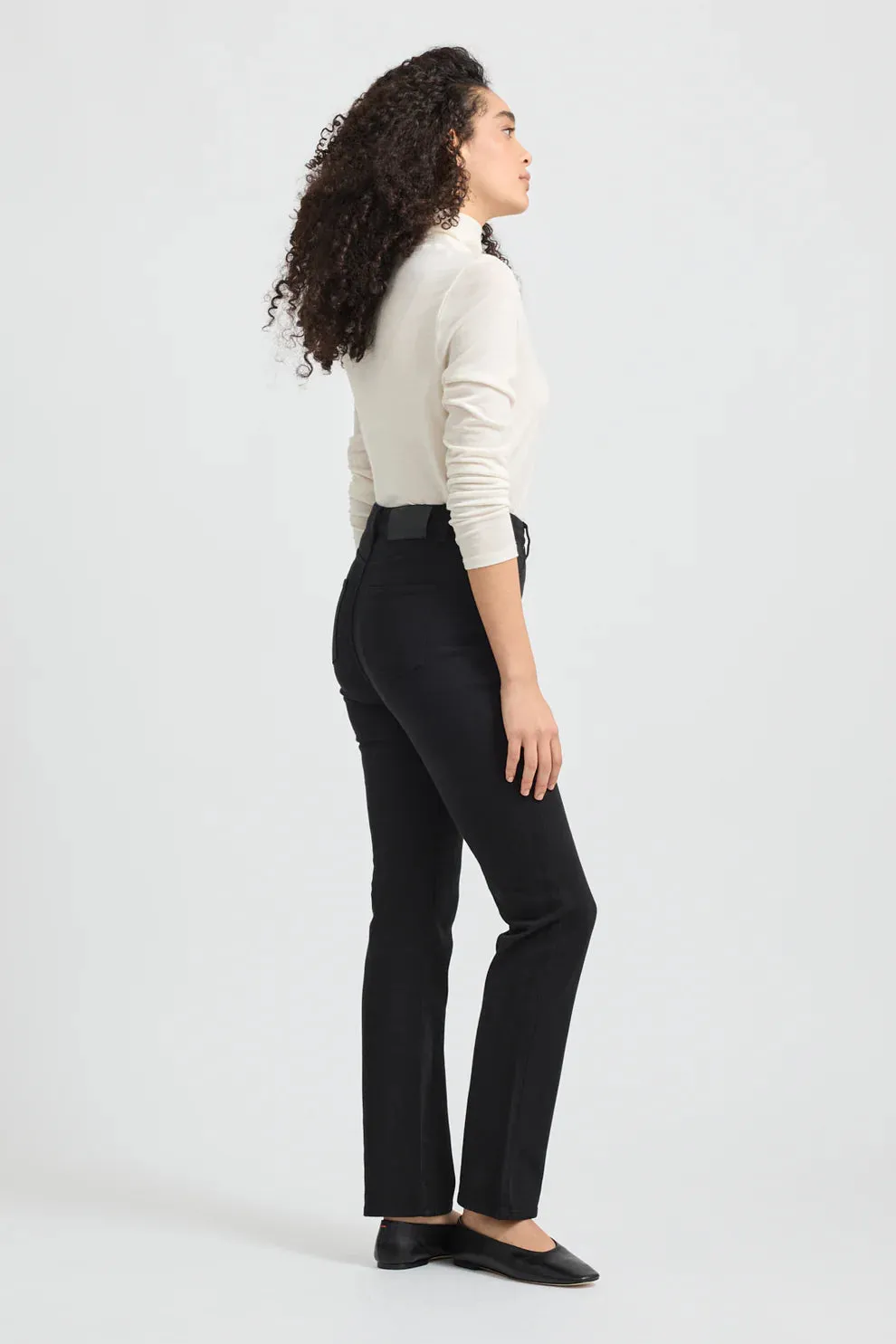 High Rise Straight Jean | Black