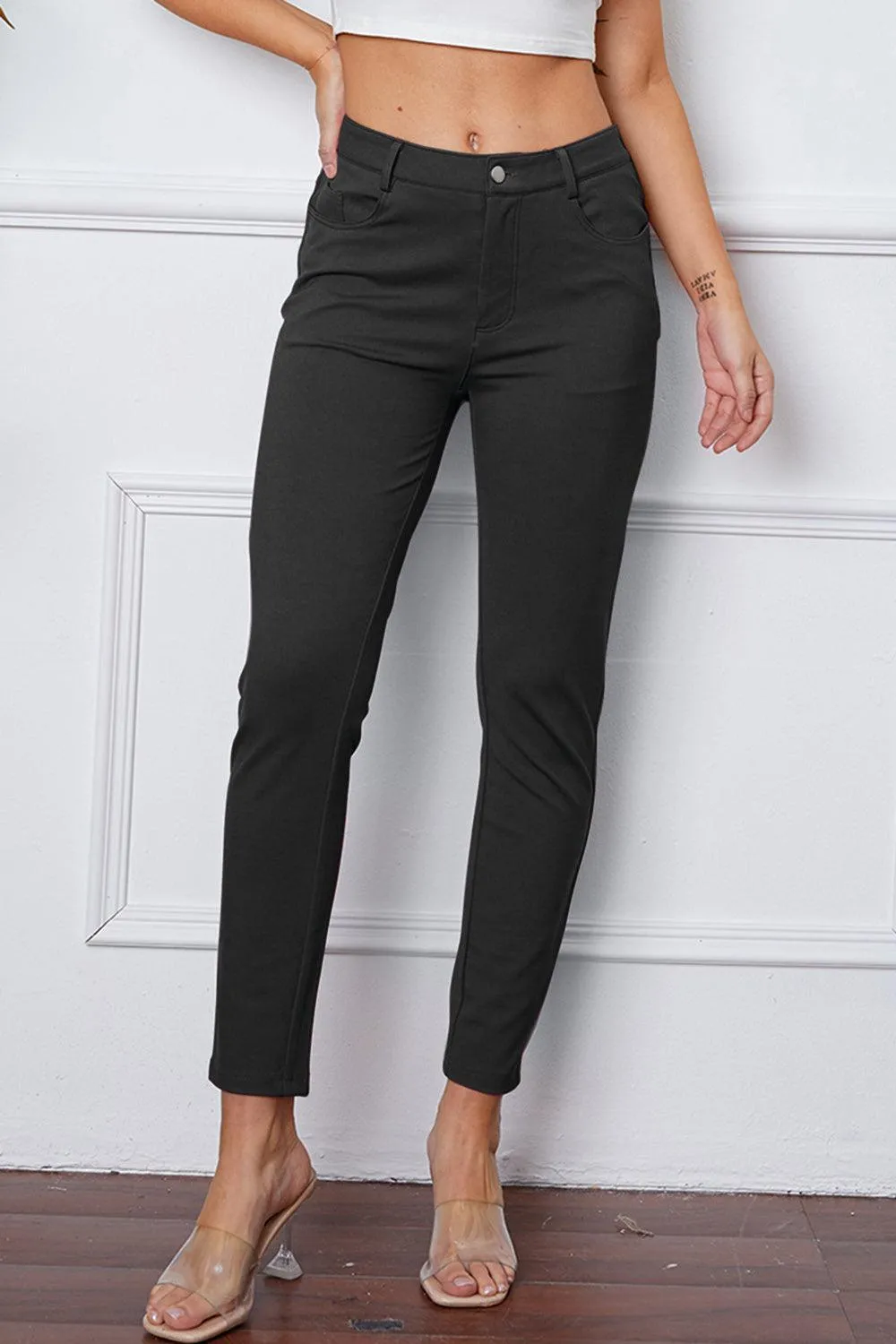 Leisure Chic Stretch High Waisted Skinny Pants