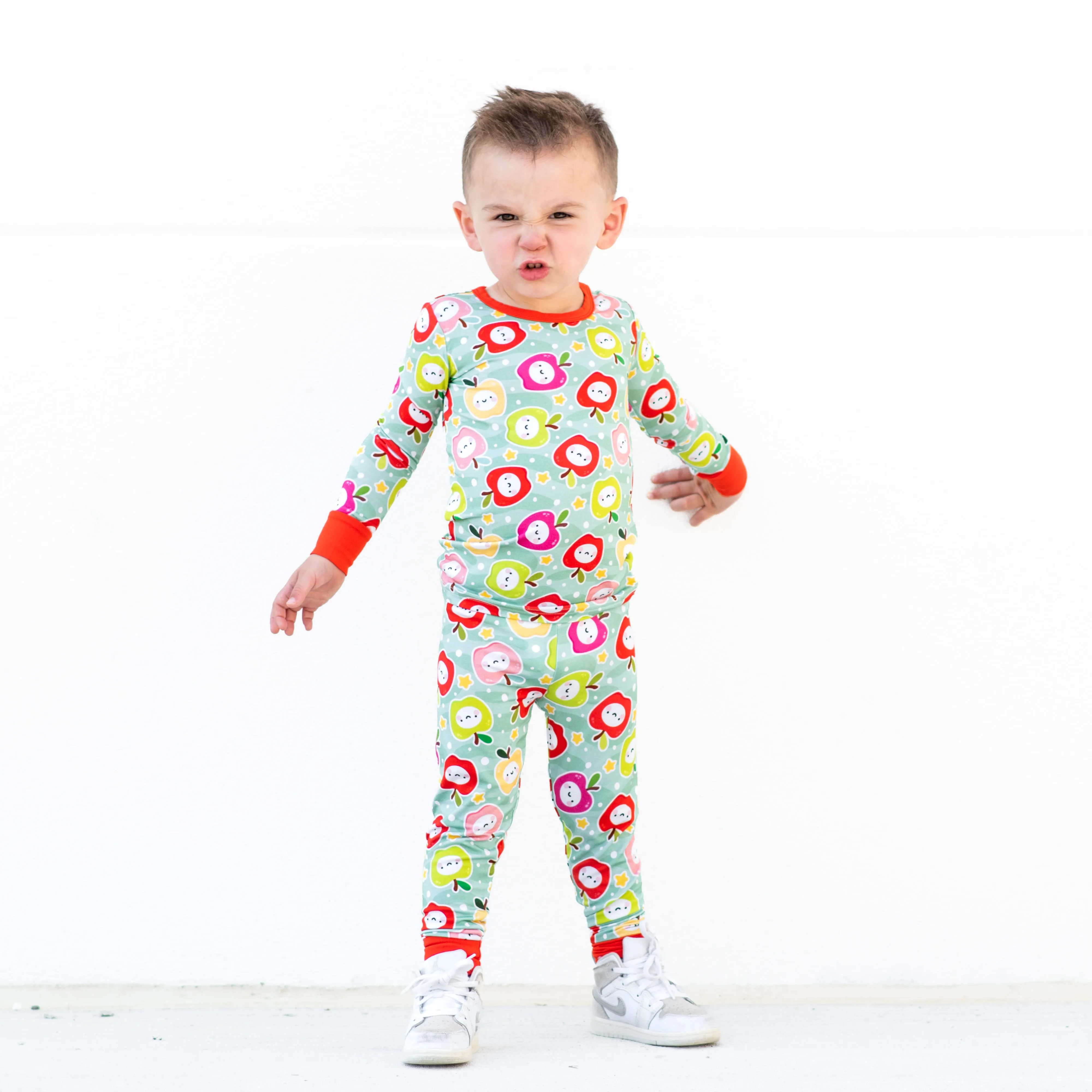 LONG SLEEVE 2 PIECE SETS- Kawaii Apple