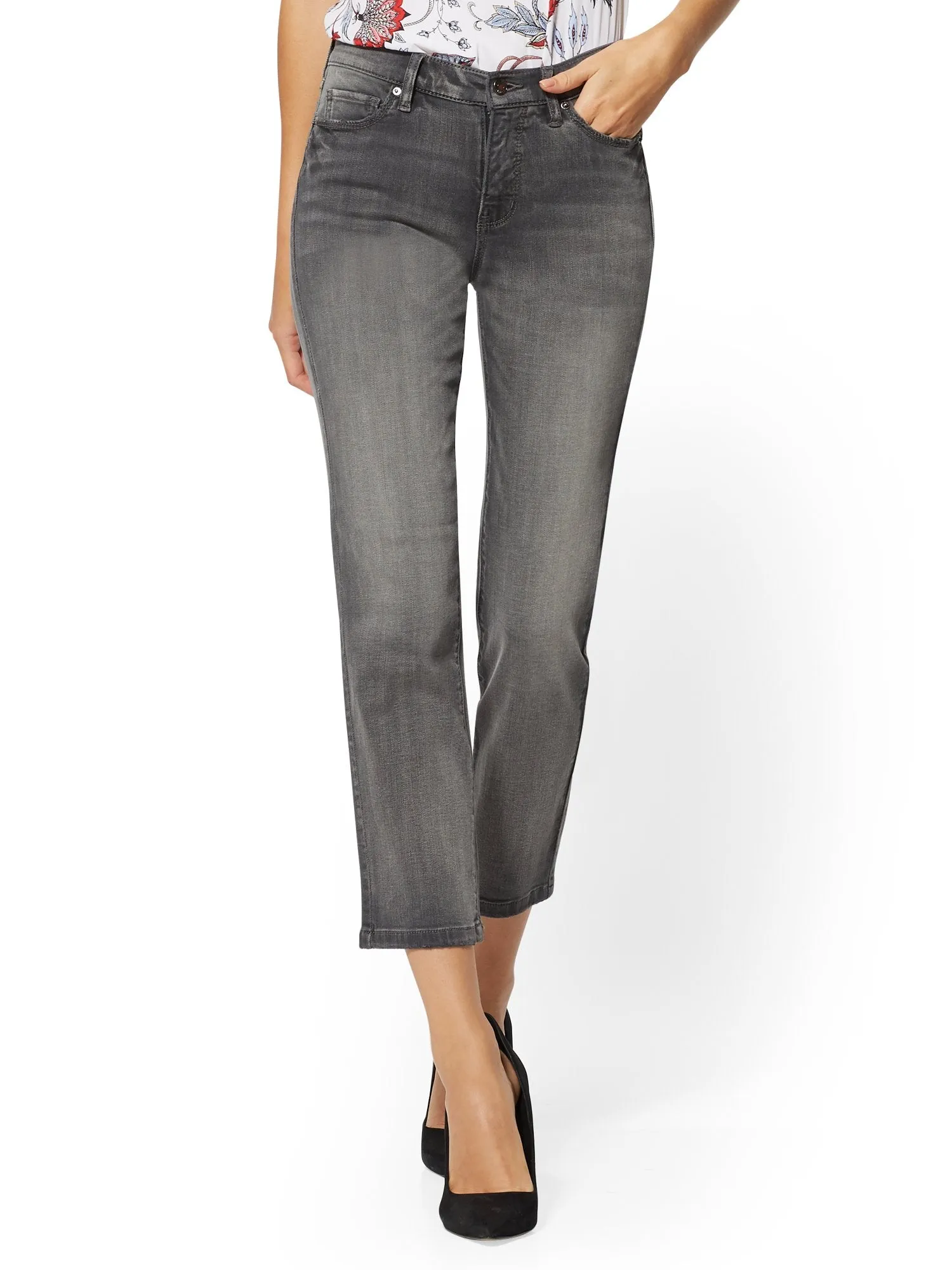 Mid-Rise Straight-Leg Jeans - Grey