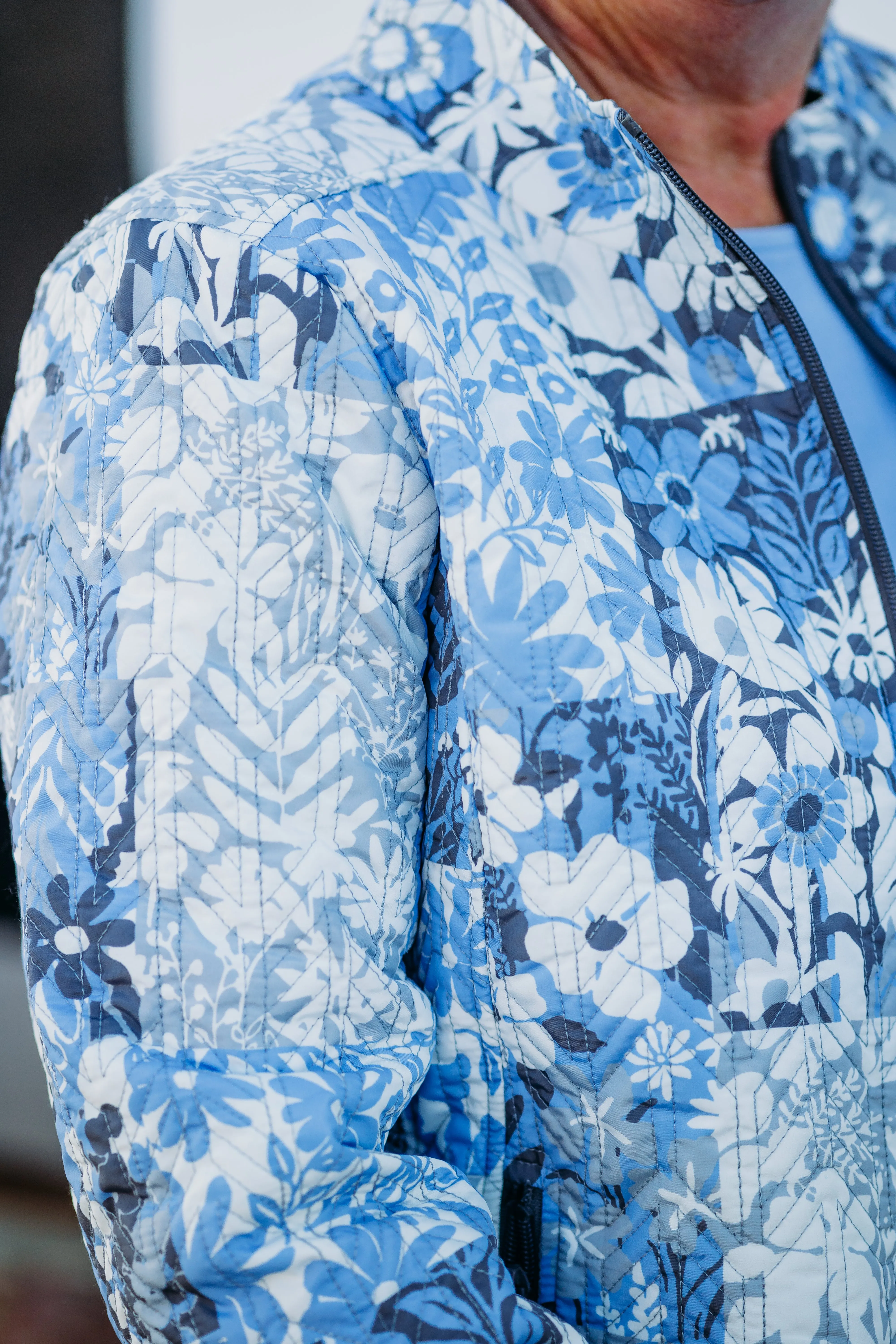Multiples: Zip Through Collar Quilted Reversible Jacket in Multi M15201JM