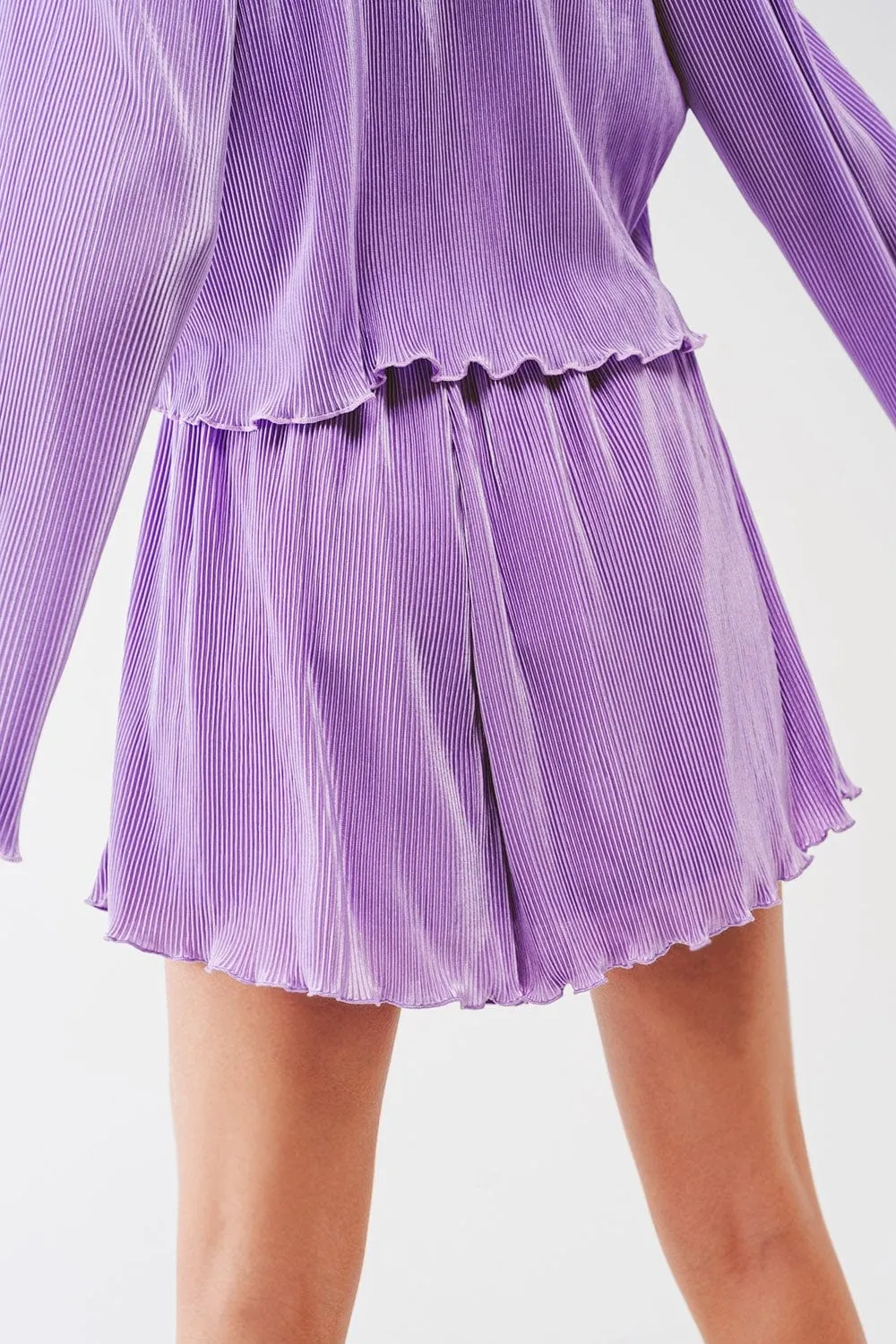 Pleated Short In Lilac