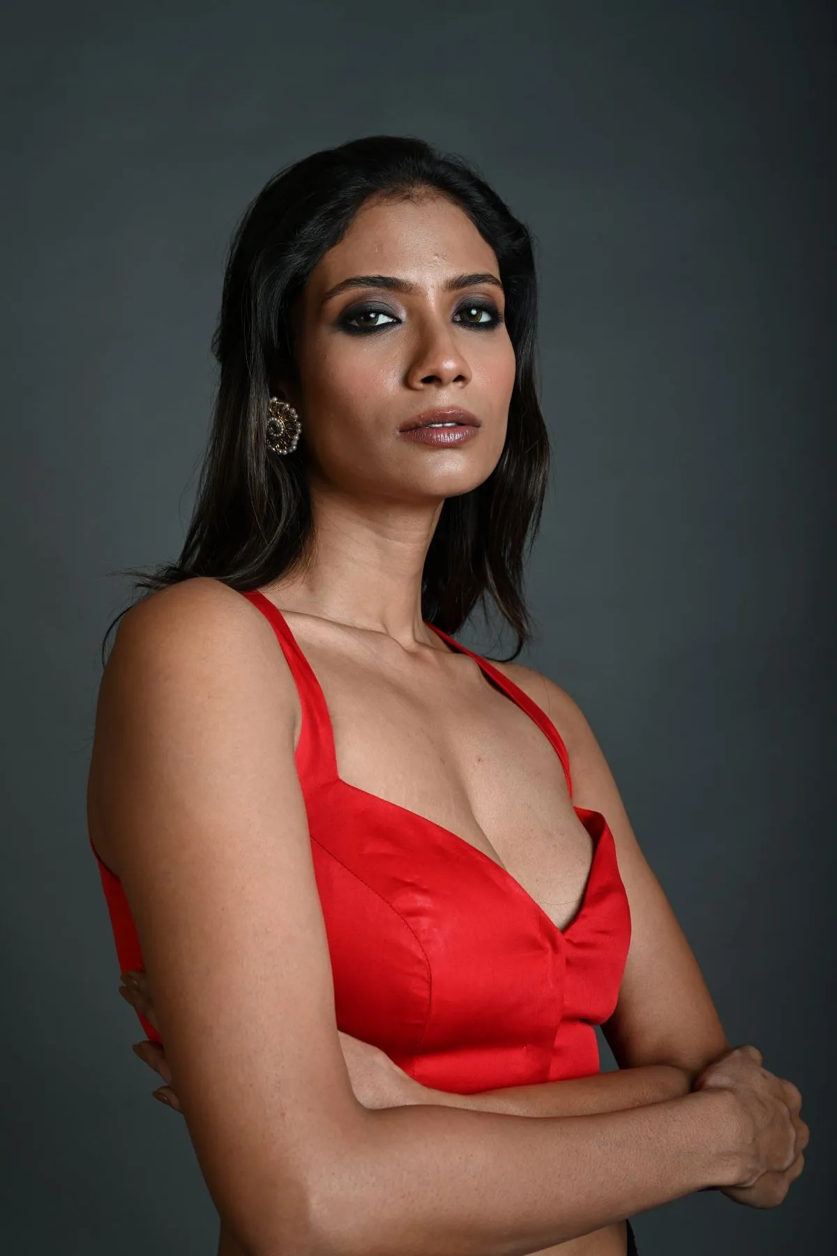 Red Cotton  Sleeveless Blouse with Plunging Sweetheart Neckline