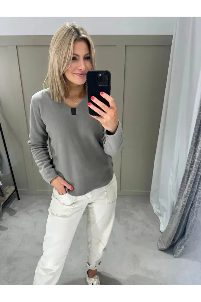 SS25 Henriette S. Blouse X Necklace