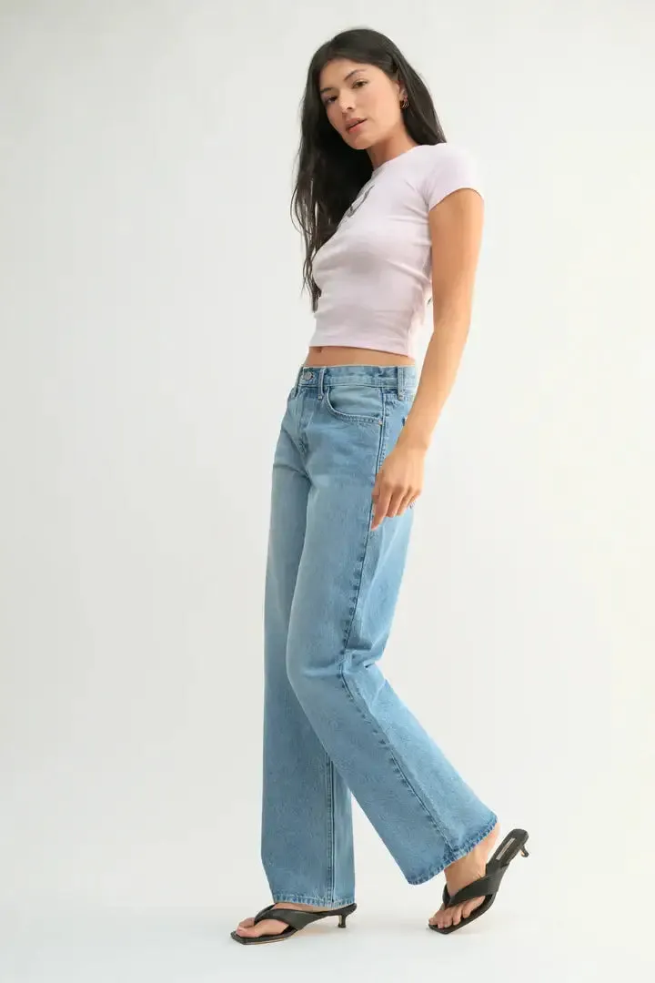 THE RELAXED STRAIGHT LEG DENIM JEAN